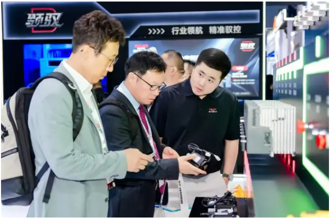 QQ20261015-121617.jpg